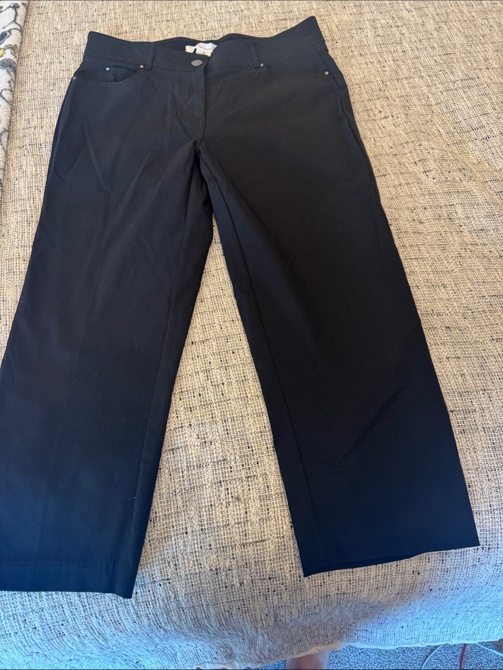 89th & Madison Black Cropped Straight-Leg Pants